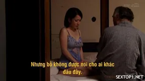 Máy quay Star Media XK-8127?? "Người phụ nữ trẻ cô đơn quyến rũ gia sư của con gái" - Lily